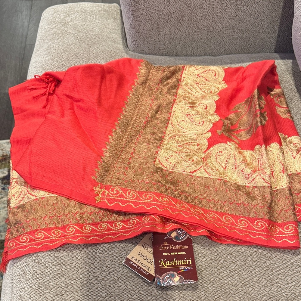 Red and Gold Kashmiri Wool Shawl